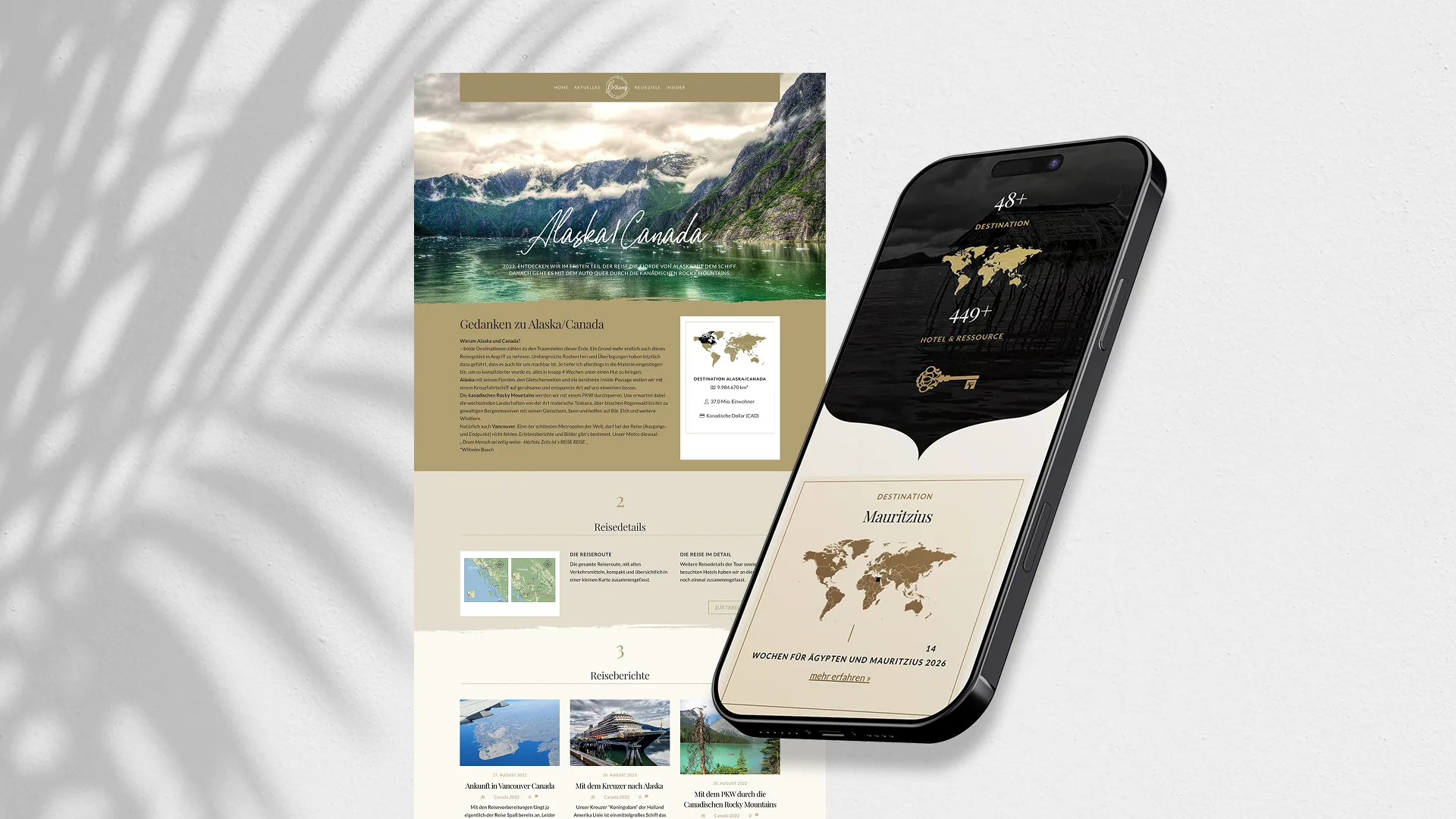 Individual Reisen Weltweit: Reisezielseite und Smartphoneansicht mit Landschaftsfoto und Weltkarte